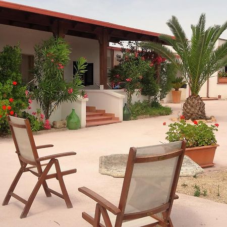 Agriturismo Casa Colonica Liliane Порто-Чезарео Екстер'єр фото